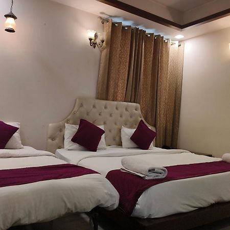 Hotel Agra Grande By Goyal Hoteliers Екстер'єр фото