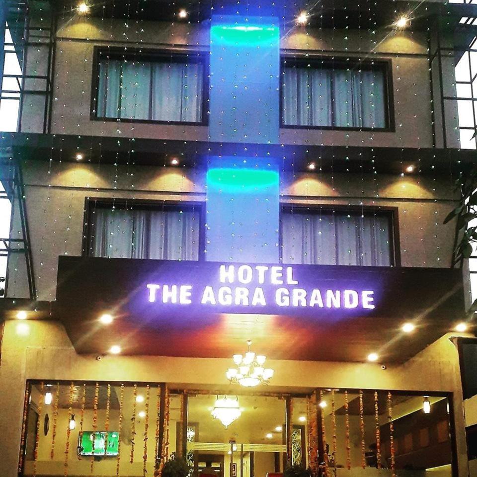 Hotel Agra Grande By Goyal Hoteliers Екстер'єр фото